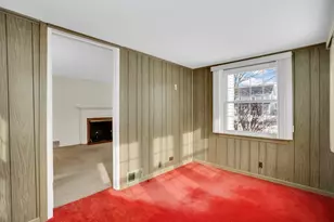 56 Pennsylvania Ave, Springfield, MA 01118 - Photo 15