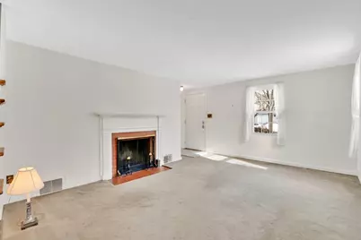 56 Pennsylvania Avenue, Springfield, MA 01118 - Photo 13