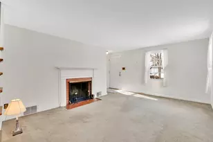 56 Pennsylvania Ave, Springfield, MA 01118 - Photo 13