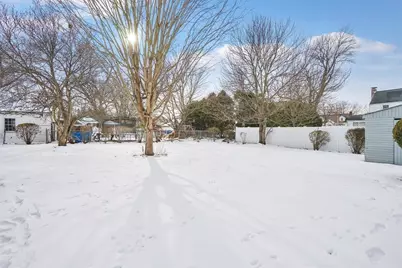 56 Pennsylvania Avenue, Springfield, MA 01118 - Photo 31