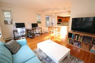 30 Upland Rd, Cambridge, MA 02140 - Photo 9