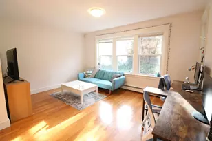 30 Upland Rd, Cambridge, MA 02140 - Photo 7