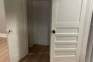 366 Essex St, Salem, MA 01970 - Photo 5