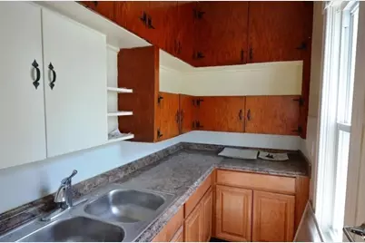 71 Esther St #2, Worcester, MA 01607 - Photo 5