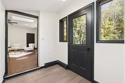 9 Bray Court, Pelham, MA 01002 - Photo 3