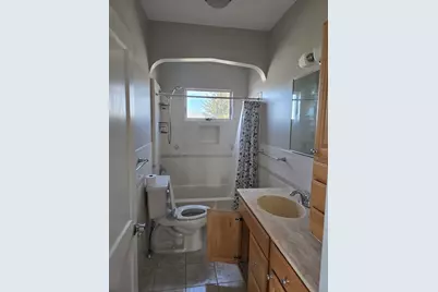 600 Charles St #3, Fall River, MA 02724 - Photo 3