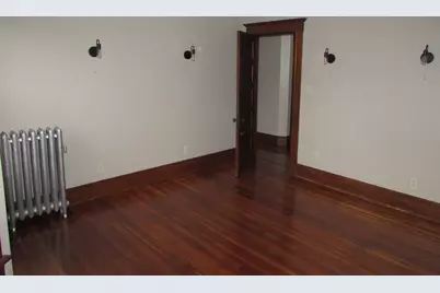 78 Prospect St, Springfield, MA 01107 - Photo 33