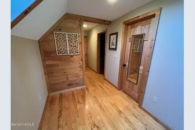 1020 Cascade Street, Pittsfield, MA 01201 - Photo 25