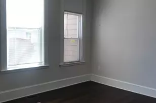 37 Walnut Pl, Newton, MA 02460 - Photo 9