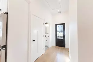 17R Harding, Norwood, MA 02062 - Photo 11