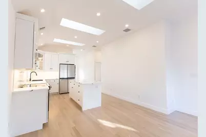 17R Harding, Norwood, MA 02062 - Photo 7