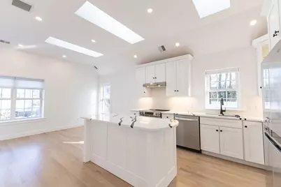 17R Harding, Norwood, MA 02062 - Photo 9