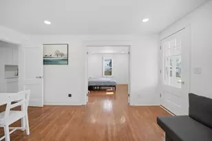 35 Hubbard Ave, Northampton, MA 01060 - Photo 9