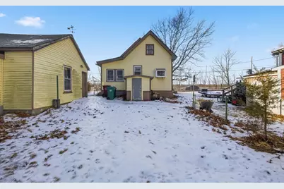 108 Marshall Rd, Lowell, MA 01852 - Photo 25