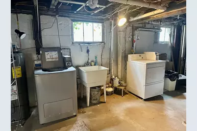 24 Brook Rd #3, Quincy, MA 02169 - Photo 9