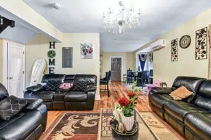 14 Oakhurst St, Boston, MA 02124 - Photo 9