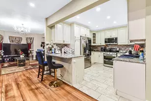 14 Oakhurst St, Boston, MA 02124 - Photo 15