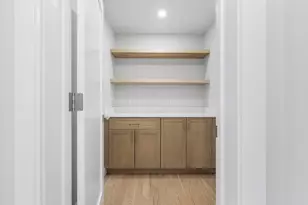 92 Overlook Rd, Arlington, MA 02474 - Photo 17