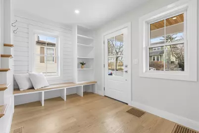 92 Overlook Rd, Arlington, MA 02474 - Photo 3