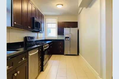 27 Curve St #1, Dedham, MA 02026 - Photo 3