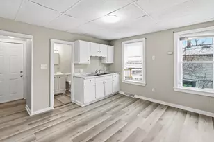 14 Hacker St, Worcester, MA 01603 - Photo 11