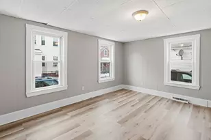 14 Hacker St, Worcester, MA 01603 - Photo 3