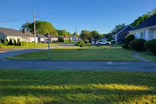 115 Captain Chase Rd, Yarmouth, MA 02664 - Photo 7