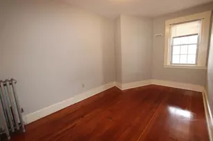 122 Elm St, Millbury, MA 01527 - Photo 9