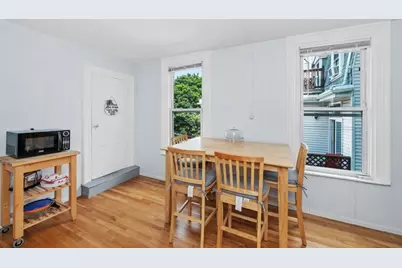 13 Gates St, Boston, MA 02127 - Photo 19