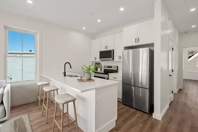 43-45 Blossom St #2, Chelsea, MA 02150 - Photo 5