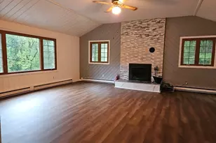 186 Spring St, Hopkinton, MA 01748 - Photo 11