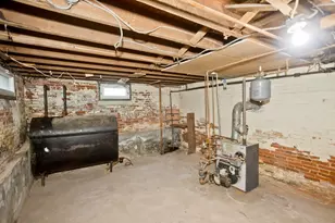 16 22 East St, Ware, MA 01082 - Photo 15