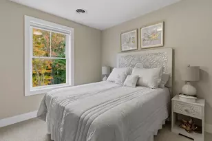 36 Elise Ave, Londonderry, NH 03053 - Photo 27