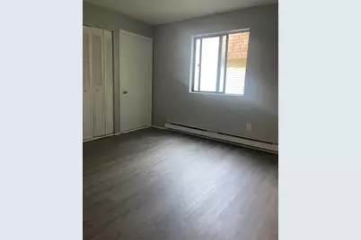 8 New Plainville Rd, New Bedford, MA 02745 - Photo 13