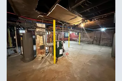 32 Somerset St #2, Springfield, MA 01108 - Photo 31