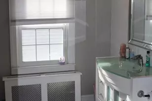 79 Roosevelt Ave, Springfield, MA 01118 - Photo 25