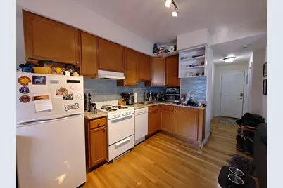 1054 Cambridge St #2R, Cambridge, MA 02139 - Photo 1