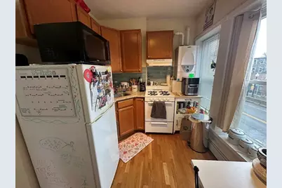 1056 Cambridge St #2F, Cambridge, MA 02141 - Photo 1