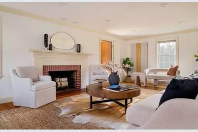 24 Littlefield Rd, Newton, MA 02459 - Photo 3