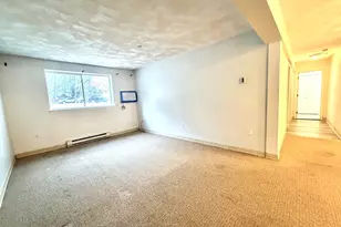 15 Willis St, Framingham, MA 01702 - Photo 3