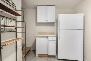 21 Hillside Ave, Everett, MA 02149 - Photo 21