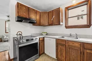 21 Hillside Ave, Everett, MA 02149 - Photo 7