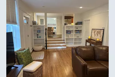 26 Summer #4, Marblehead, MA 01945 - Photo 7