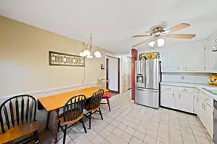 15 Forest St, Plympton, MA 02367 - Photo 5