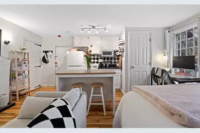 36 Joy Street #F2, Boston, MA 02114 - Photo 5