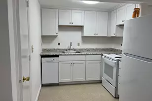 300 Main St, Woburn, MA 01801 - Photo 3