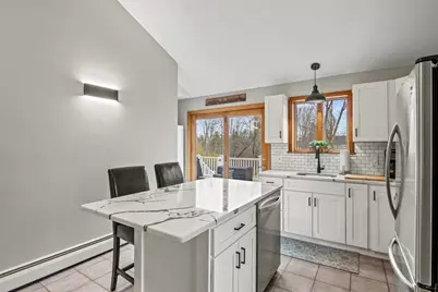 31 Union Street, Barre, MA 01005 - Photo 9