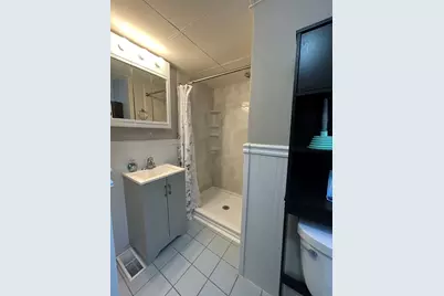 126 Lowell St #UR, Peabody, MA 01960 - Photo 9