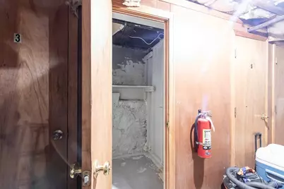 185 Lewis St #4, Lynn, MA 01902 - Photo 17