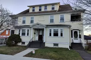 462 Lincoln St, Marlborough, MA 01752 - Photo 1